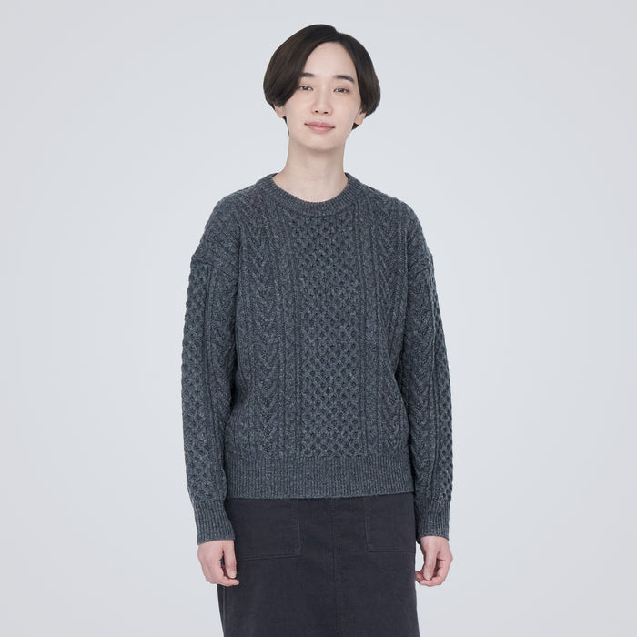 Women's Merino Wool Cable Pattern Crew Neck Sweater | Winter