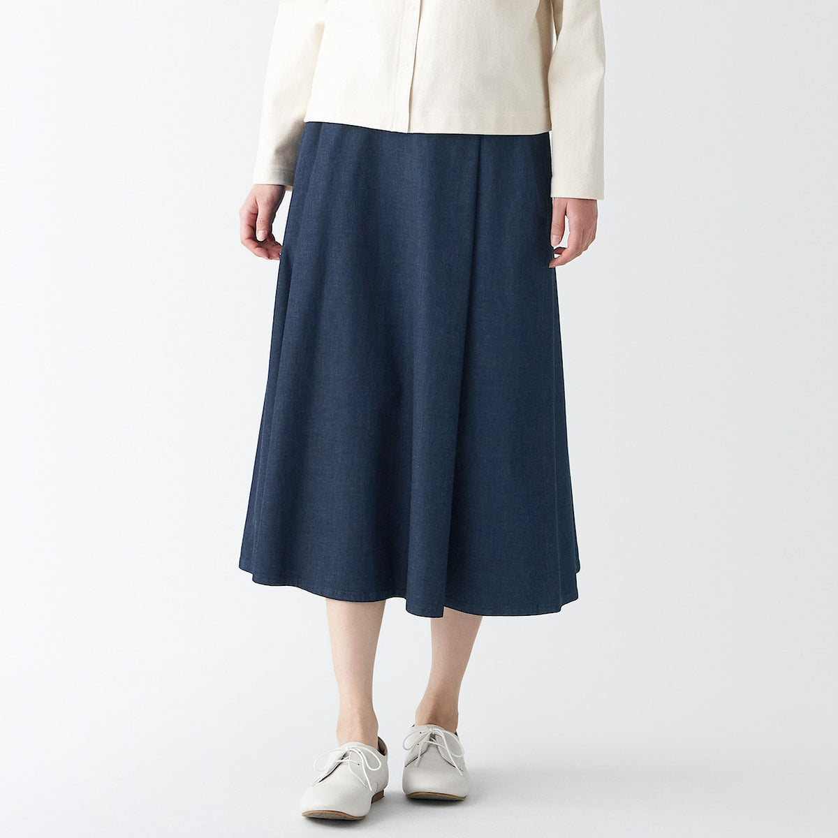 Check styling ideas forU Cotton Twill Flared Skirt UNIQLO US