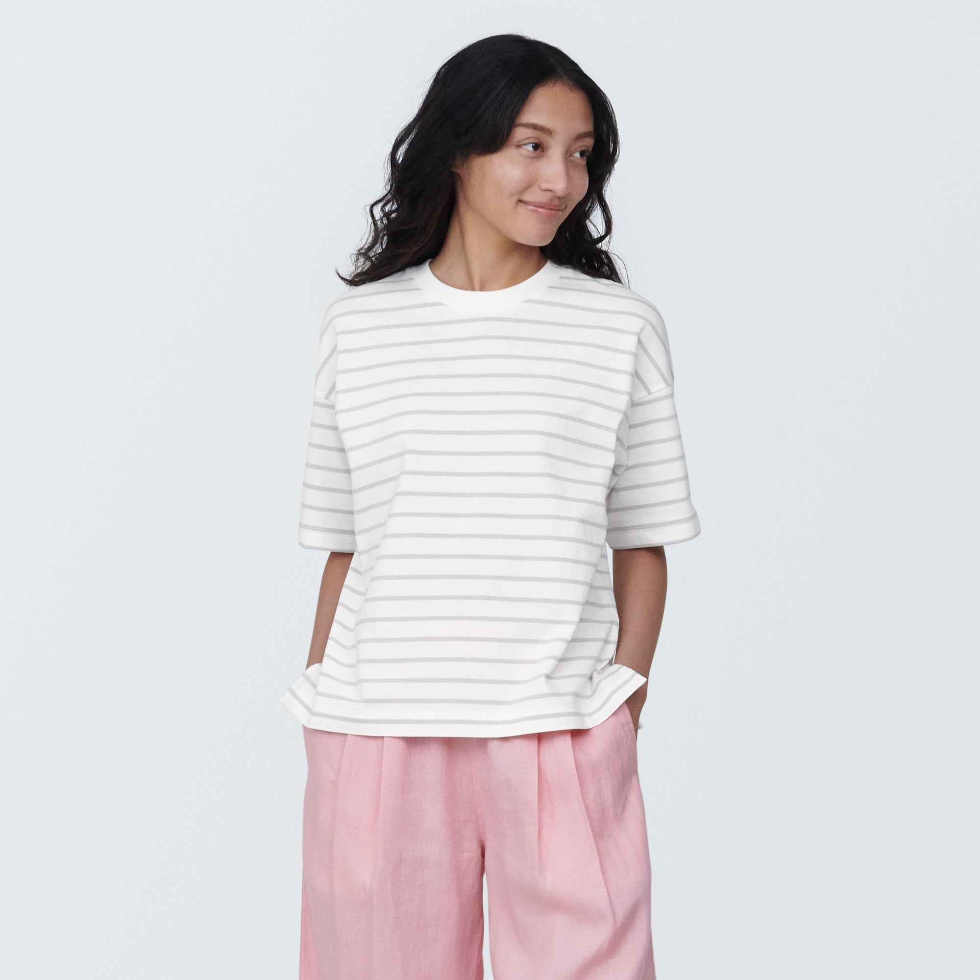 Women's Crew Neck Short Sleeve Striped T-Shirt | Women's Basic 